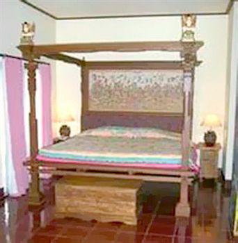 Bumas 3*